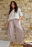 Frame Cotton Vintage Wash Barrel Pant Setting Plaster